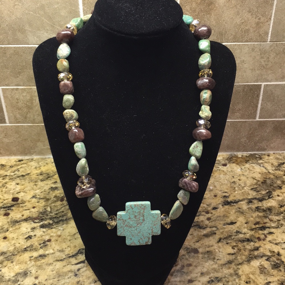 2/$25 NWOT turquoise and brown tones necklace